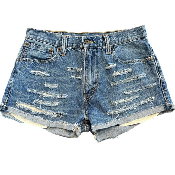 Levi’s Women’s Jean cutoff shorts with distressing and rollup, W32 - Picture 1 of 6